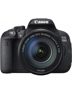 Reflex Canon EOS 700D + Objectif Zoom EF-S 18-135mm f/3.5-5.6 IS STM 2