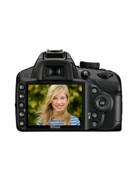 Reflex Nikon D3200 + Objectif AF-S DX 18-55mm f/3.5-5.6G VRII