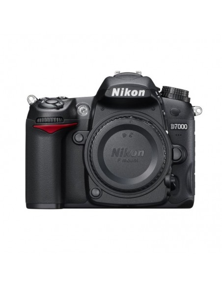Reflex Nikon D7000 + 18-55 VR