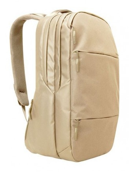 Sac à dos INCASE /17Pouce /Beige dorée