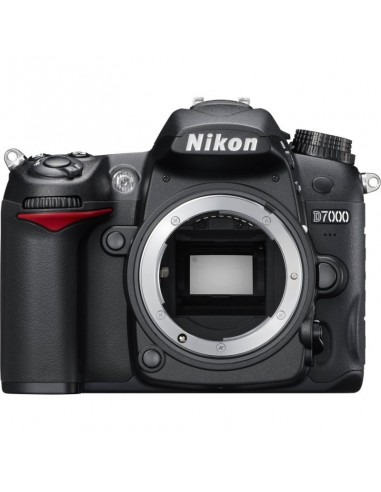 Reflex Nikon D7000 Boîtier nu