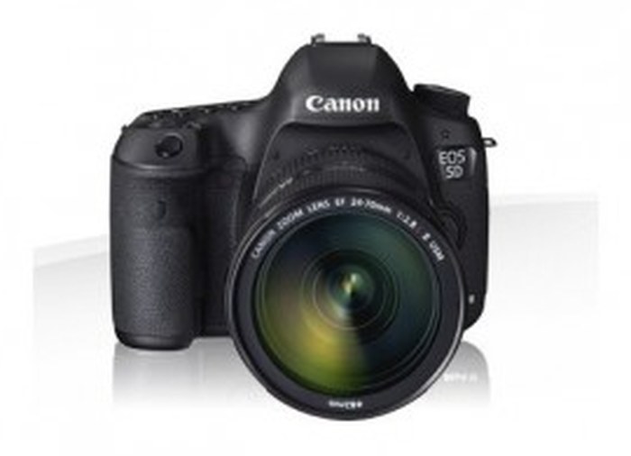 APPAREIL PHOTO CANON EOS 5D MARK III AVEC OBJECTIF