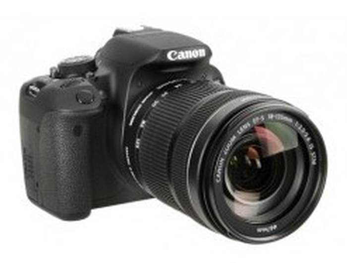 EOS 7D +18-135 IS
