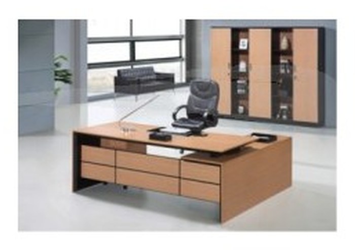 Bureau de direction \"STAFF\" L 220 P 190 H 76 cm