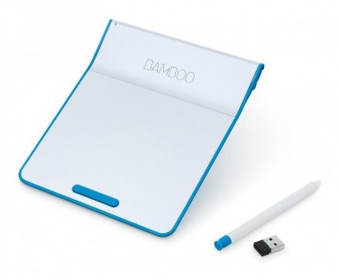 Wacom Bamboo Pad (Touch pad) sans fil avec stylet numérique - Blue (CTH-300B)
