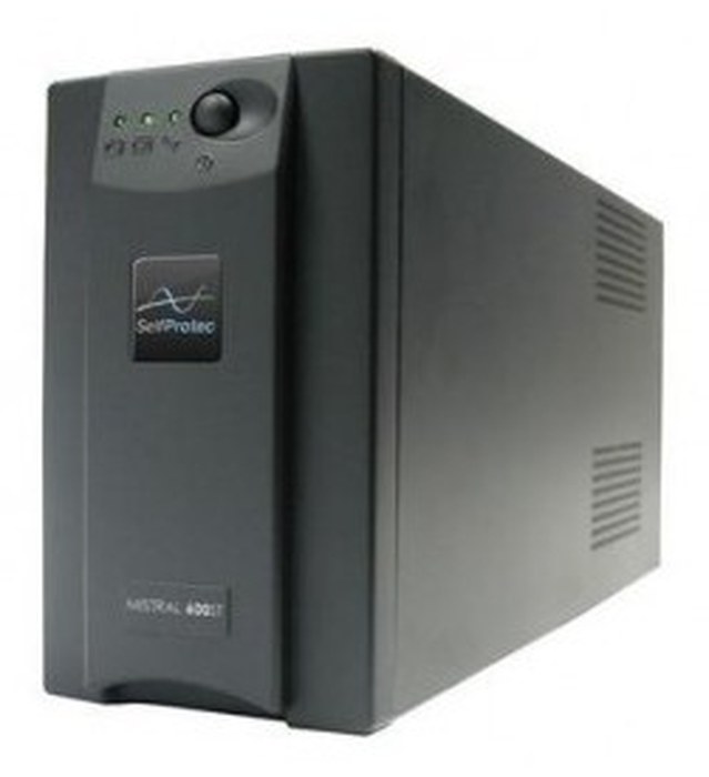 Cobalt780E - Onduleur in-line 780VA/390 W- 2 prises Européenes en Sortie