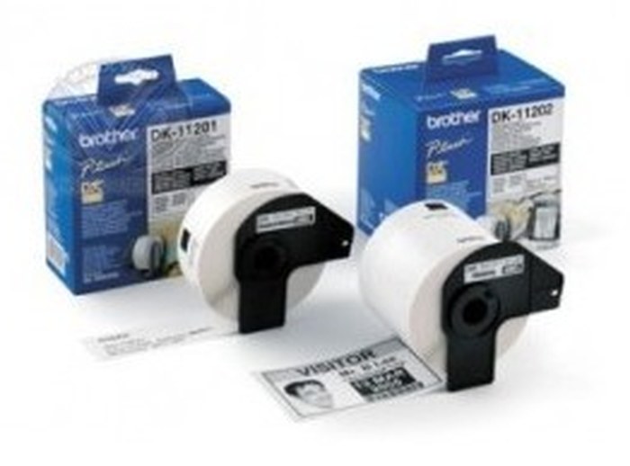 BROTHER Ruban Noir - Blanc 62 mm papier repositionnable