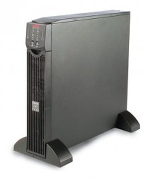 Onduleur ON-Line Double Conversion APC Smart-UPS RT 2000VA 230V