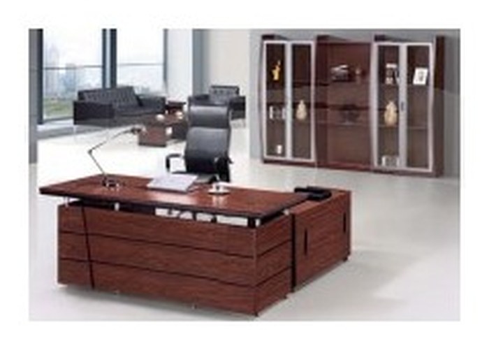 Bureau de direction \"OZONE\" L 185 P 190 H 85 cm