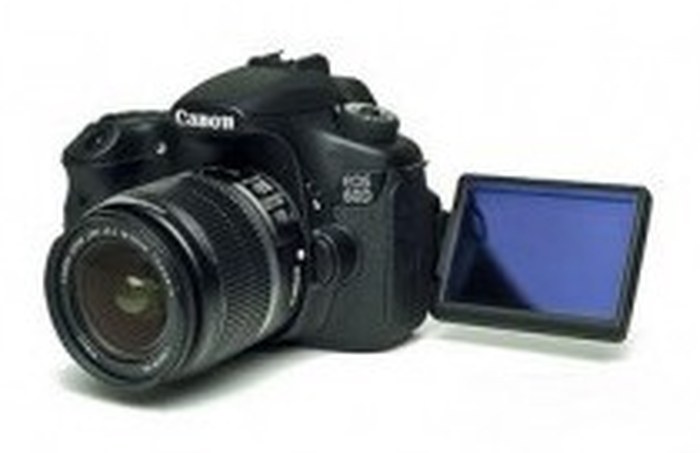 EOS 60D + 18-55 IS